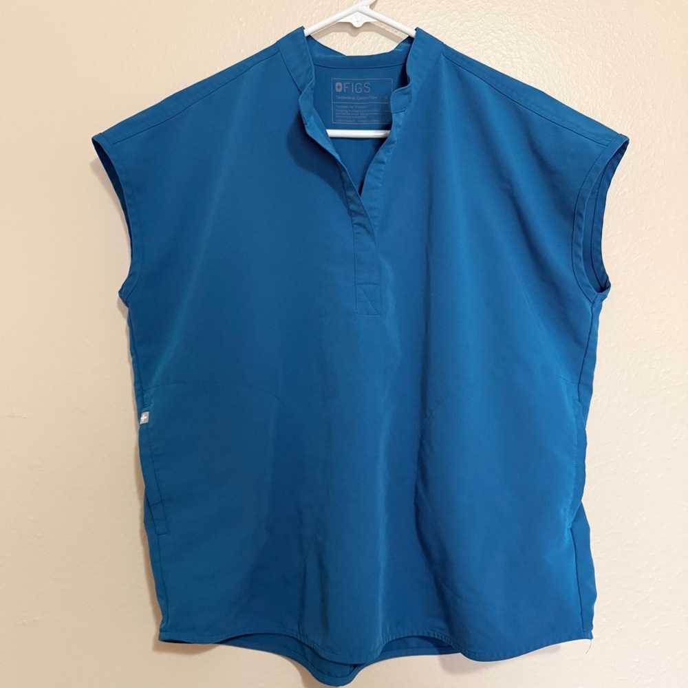 Figs Women's Technical Collection Teal Scrub Top Size S